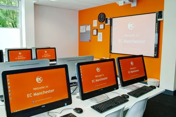 EC Manchester, instalaciones en Manchester (1)