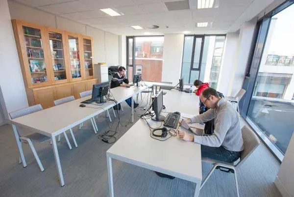 Atlantic Language Dublin — instalaciones en Dublín (8)