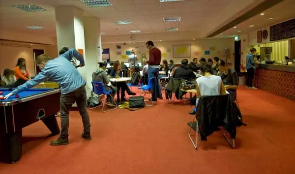 Delfin English School — instalaciones en Dublín (2)