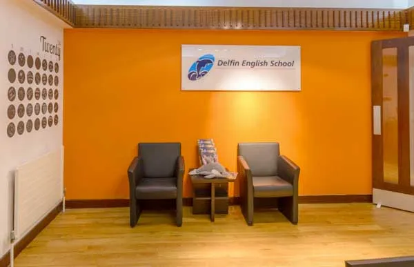 Delfin English School — instalaciones en Dublín (3)
