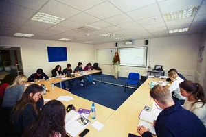 Kings Bournemouth, instalaciones en Bournemouth (6)