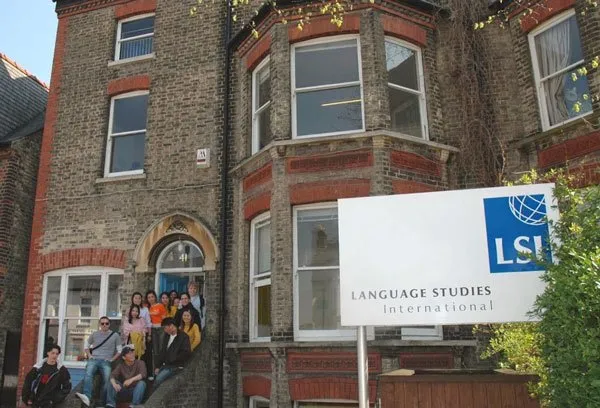 LSI Cambridge, instalaciones en Cambridge (3)