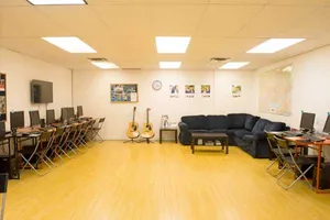LSI Toronto, instalaciones en Toronto (4)