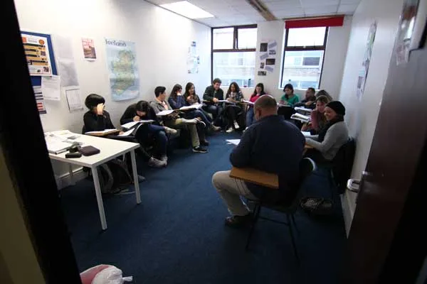 The English Studio — instalaciones en Dublín (5)
