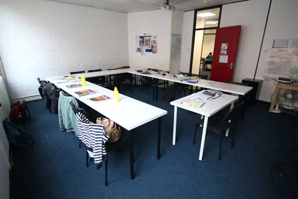 The English Studio — instalaciones en Dublín (6)