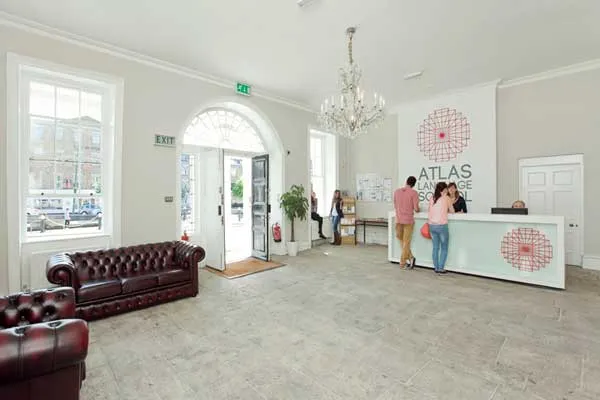 Atlas Language School — instalaciones en Dublín (5)