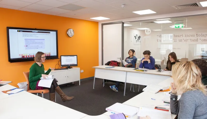 EC Dublin — instalaciones en Dublín (6)