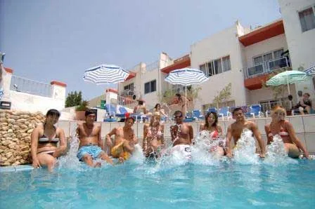 Clubclass Malta, instalaciones en Swieqi (2)