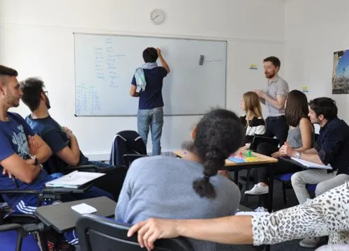 Everest Language School — instalaciones en Dublín (2)